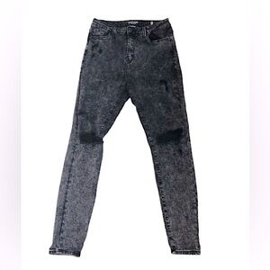 ✅4/20$ Size 9 , Dark Grey Skinny Pants Refuge Miami
